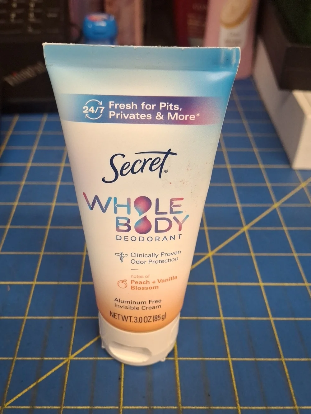 Whole Body Peach & Vanilla Blossom Deodorant 85g New